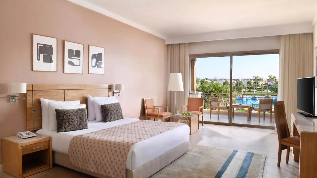 الفندق ﭽاز ليتل ڤينس - العين السخنة